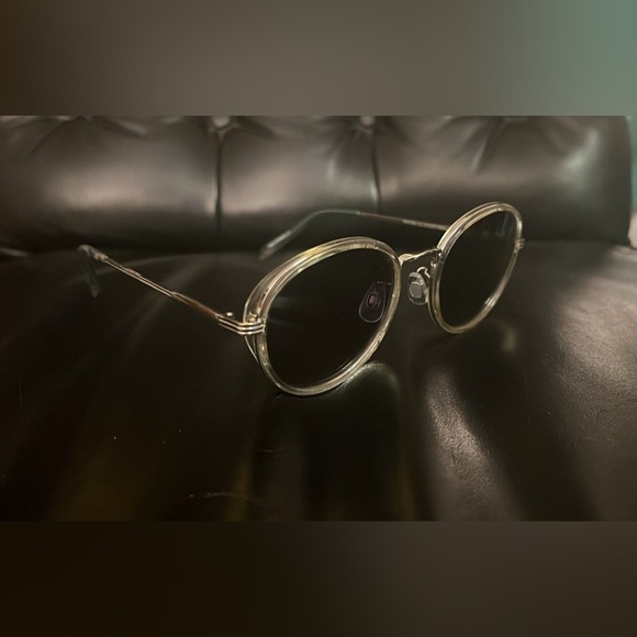 ISAAC Mizrahi Sunglasses & MARCO Crossbody Wallet (Combo Deal) - Picture 11 of 12